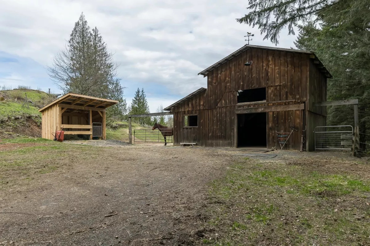 Staircase Photo of 48522 Elk View Road, Chilliwack, BC