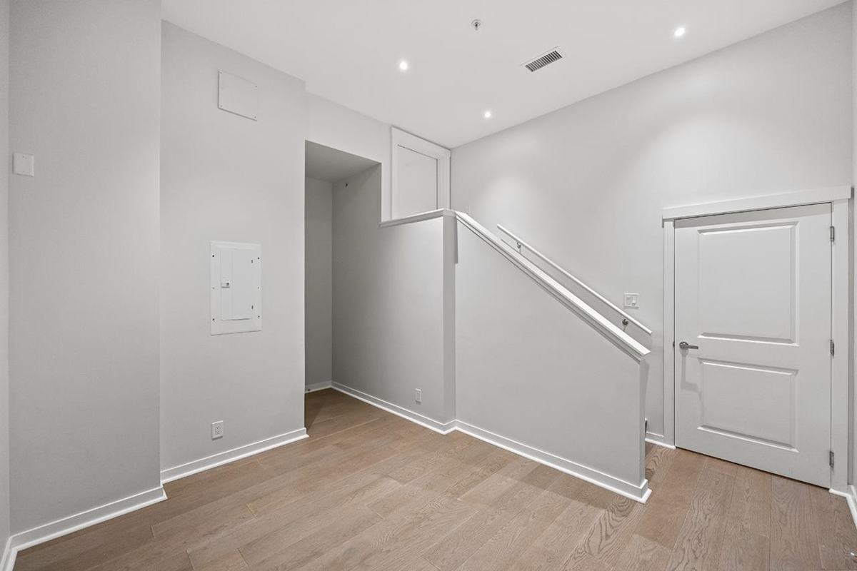 Backyard Photo of 7 3483 Ross Drive, Vancouver, BC