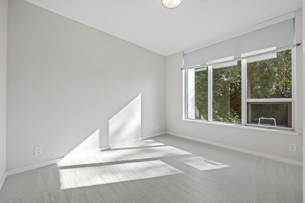 Guest Bathroom Photo of 7 3483 Ross Drive, Vancouver, BC