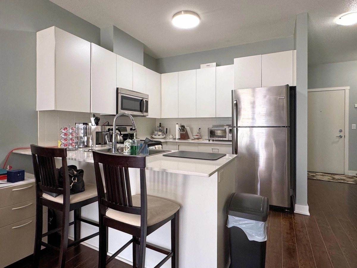 Dining Area Photo of 414 20460 Douglas Crescent, Langley, BC