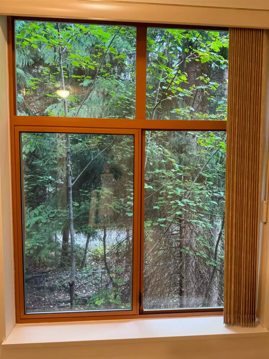Kitchen Island Photo of 46 4355 Northlands (Week 9) Boulevard, Whistler, BC