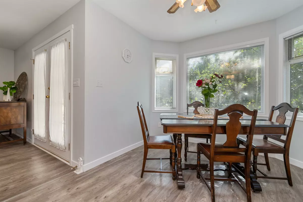 Bedroom 2 Photo of 63740 Rosewood Avenue, Hope, BC