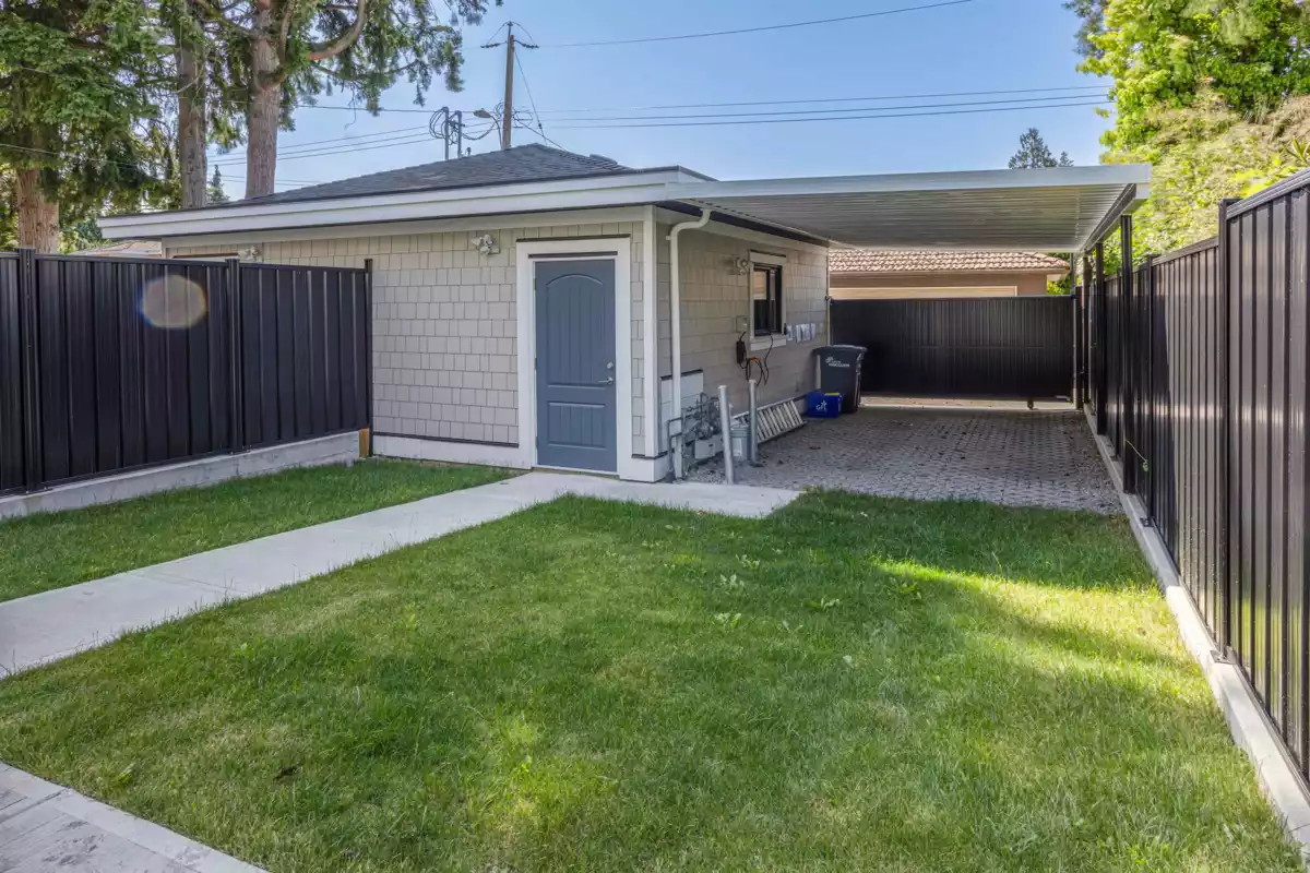 Staircase Photo of 1470 W 57th Avenue, Vancouver, BC