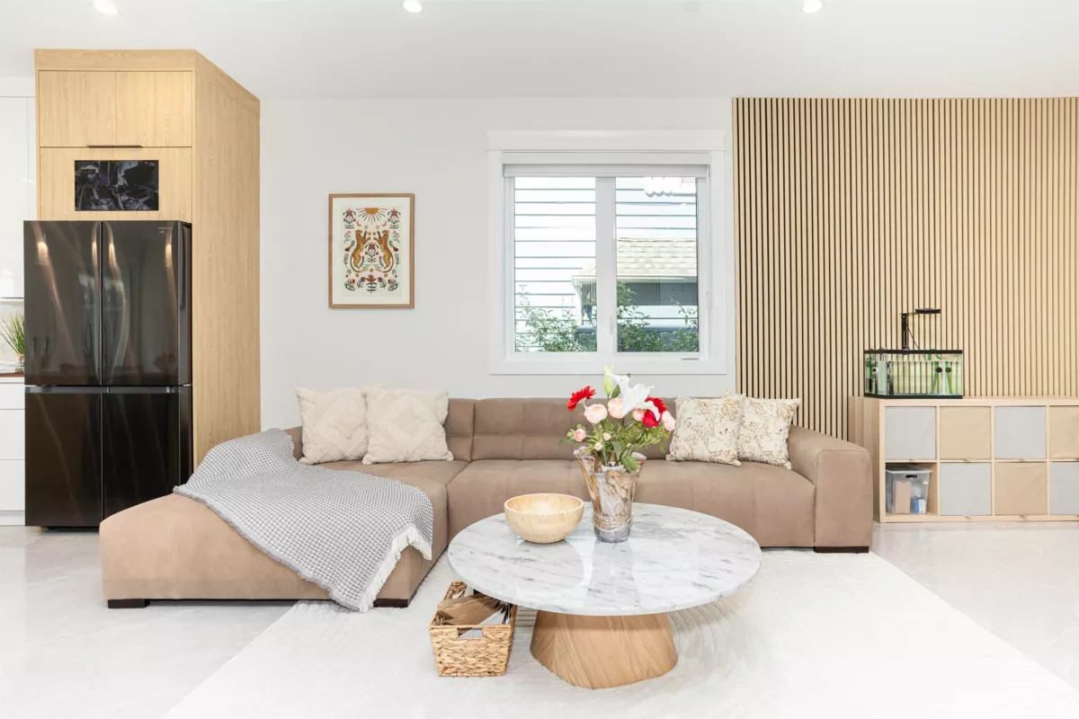 Walk-In Closet Photo of 1470 W 57th Avenue, Vancouver, BC