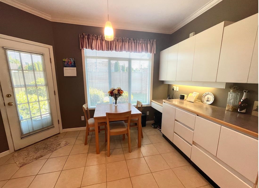 Breakfast Nook Photo of 8 6031 Francis Road, Richmond, BC