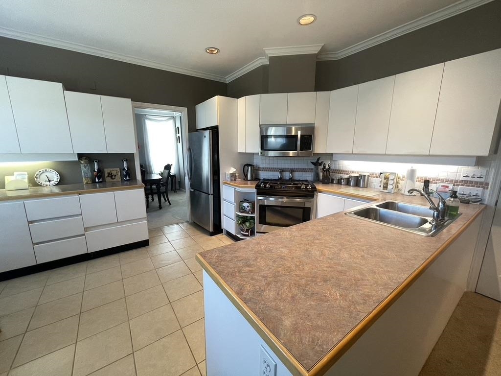 Pantry Photo of 8 6031 Francis Road, Richmond, BC