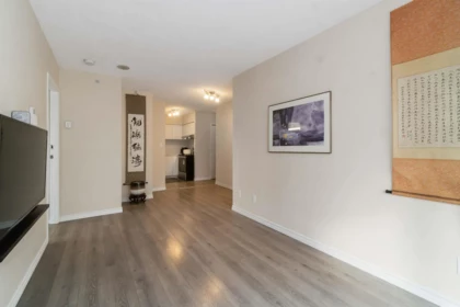 1307 5911 Alderbridge Way, Richmond, BC, Richmond — Apartment/Condo for sale