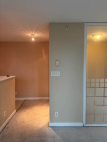Walk-In Closet Photo of 1501 1288 W Georgia Street, Vancouver, BC