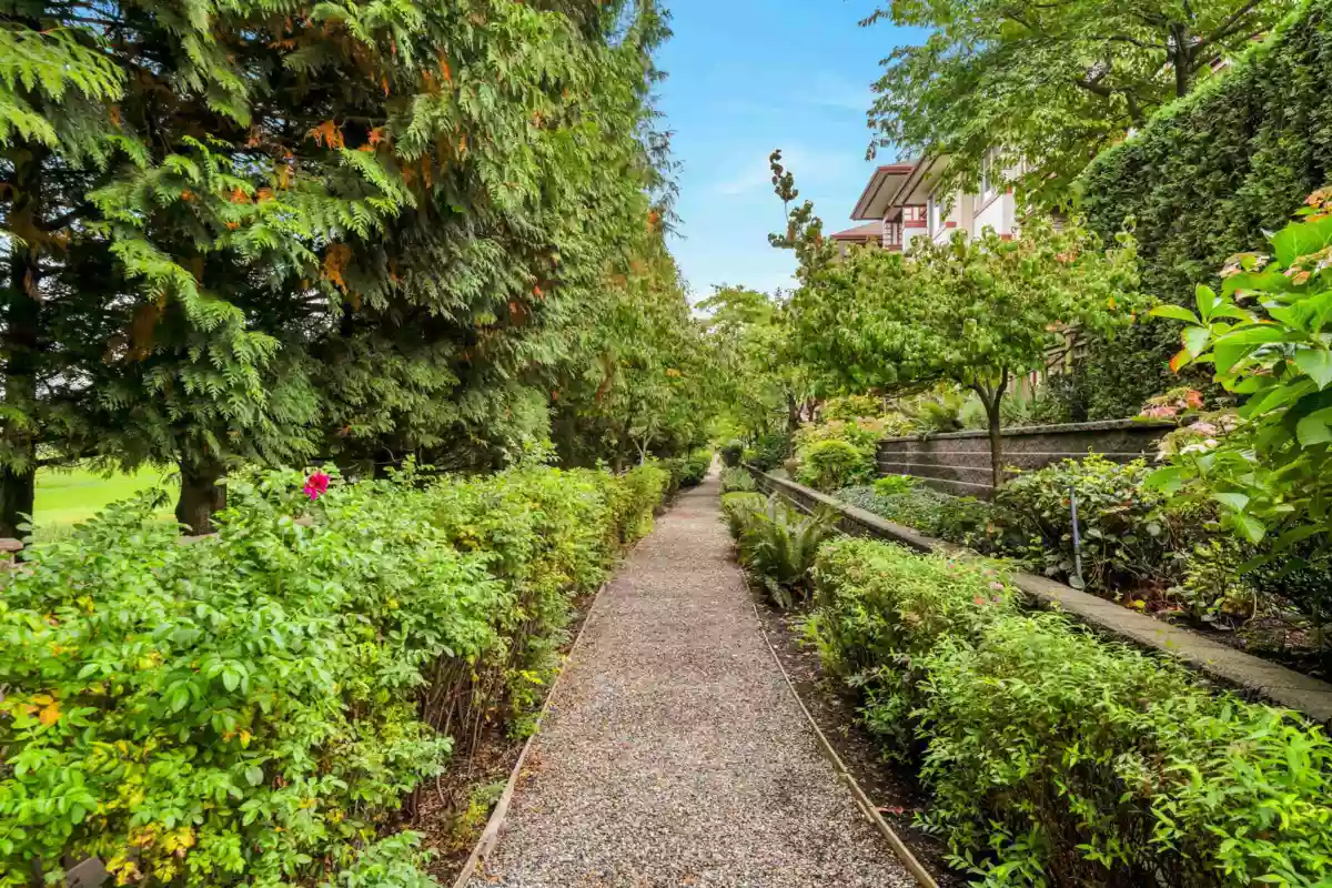 Fitness Center Photo Near 306 16477 64 Avenue, Surrey, BC