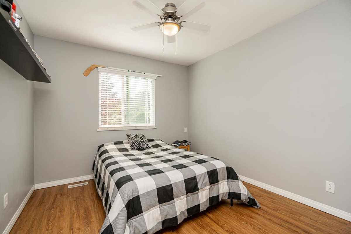 Staircase Photo of 14625 86b Avenue, Surrey, BC