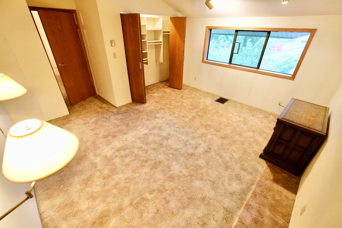 Bedroom 4 Photo of 8785 158 Street, Surrey, BC