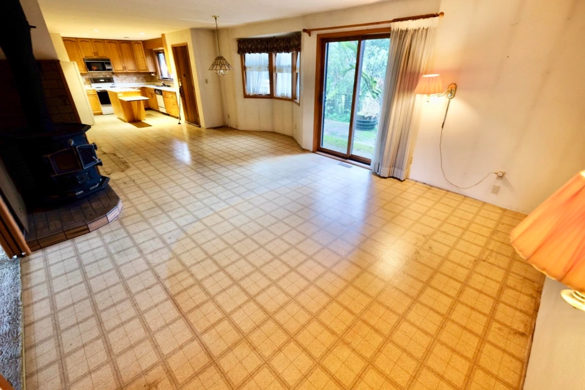 Powder Room Photo of 8785 158 Street, Surrey, BC