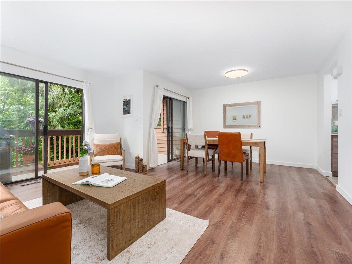 Kitchen Photo of 402 Cardiff Way, Port Moody, BC