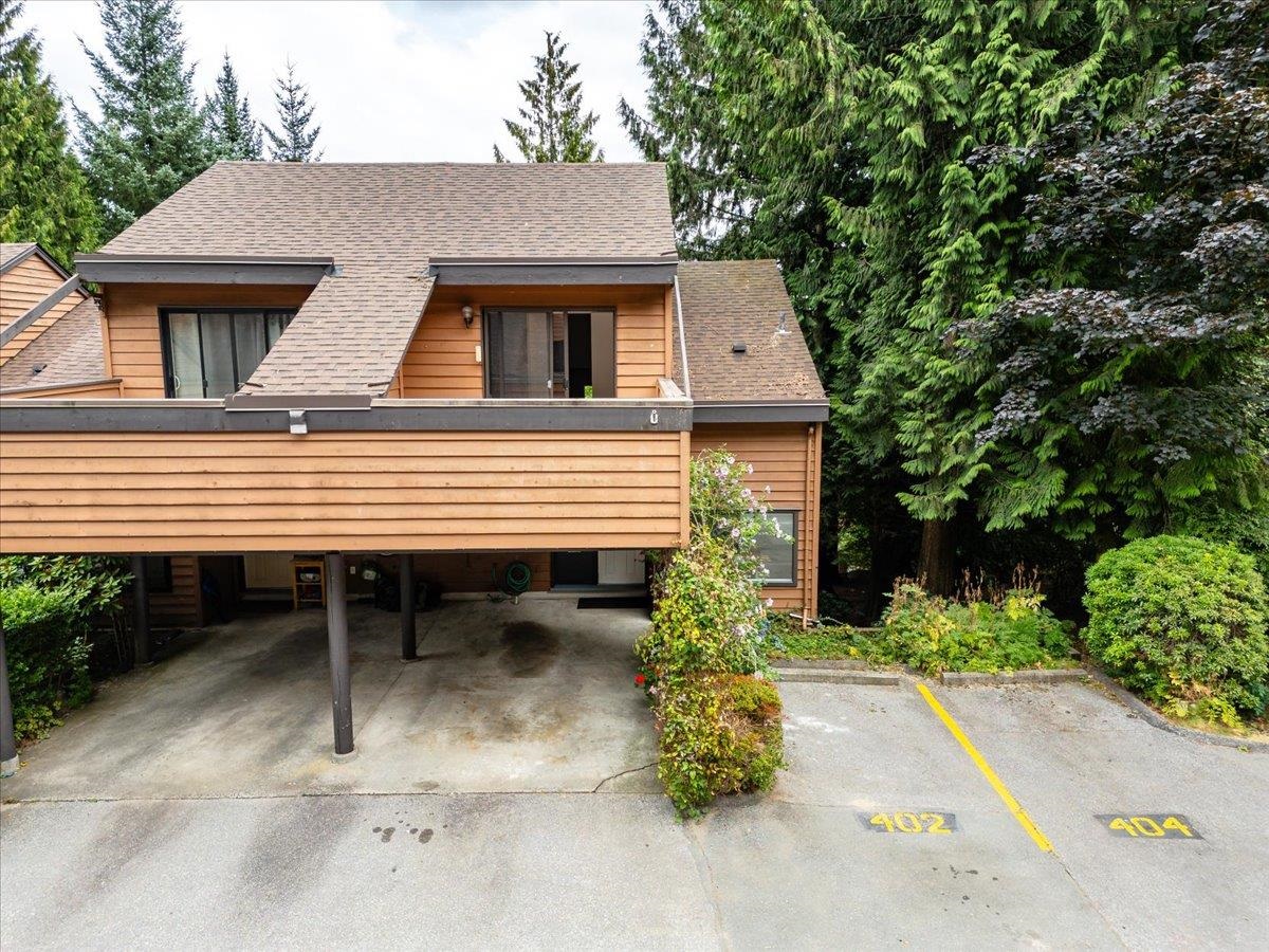 Outdoor Deck Photo of 402 Cardiff Way, Port Moody, BC