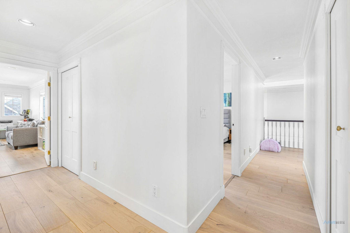 Kitchen Island Photo of 10671 Aragon Road, Richmond, BC