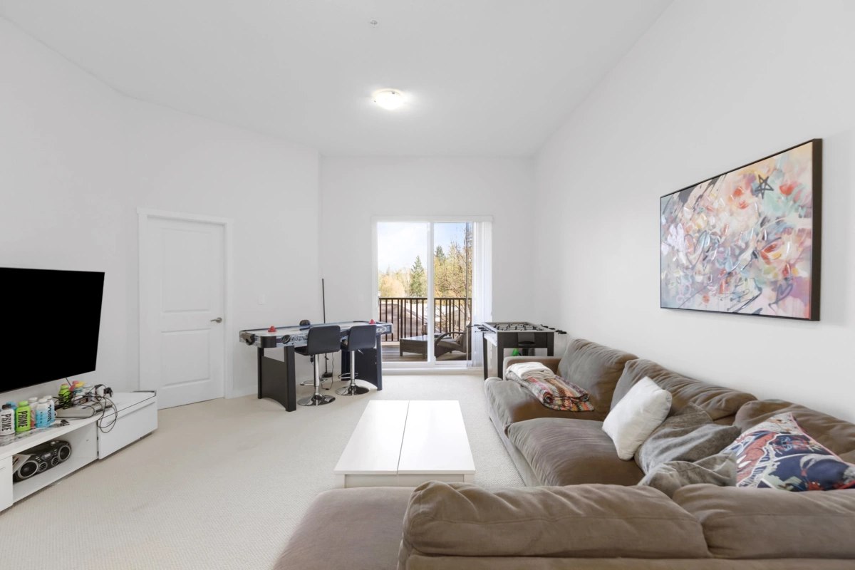 Backyard Photo of 27 11176 Gilker Hill Road, Maple Ridge, BC