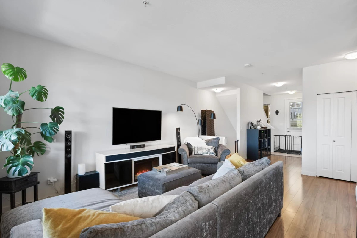 Powder Room Photo of 27 11176 Gilker Hill Road, Maple Ridge, BC