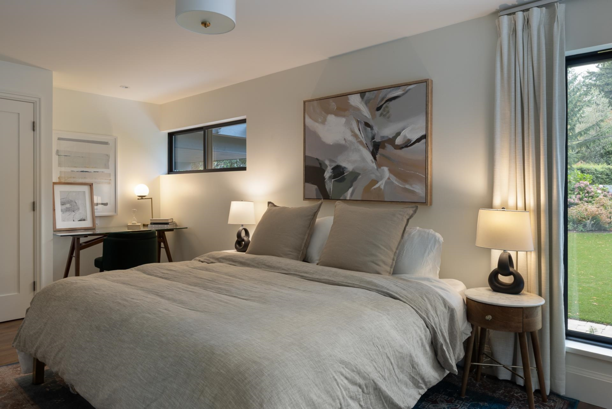 Backyard Photo of 5075 Howe Sound Lane, West Vancouver, BC