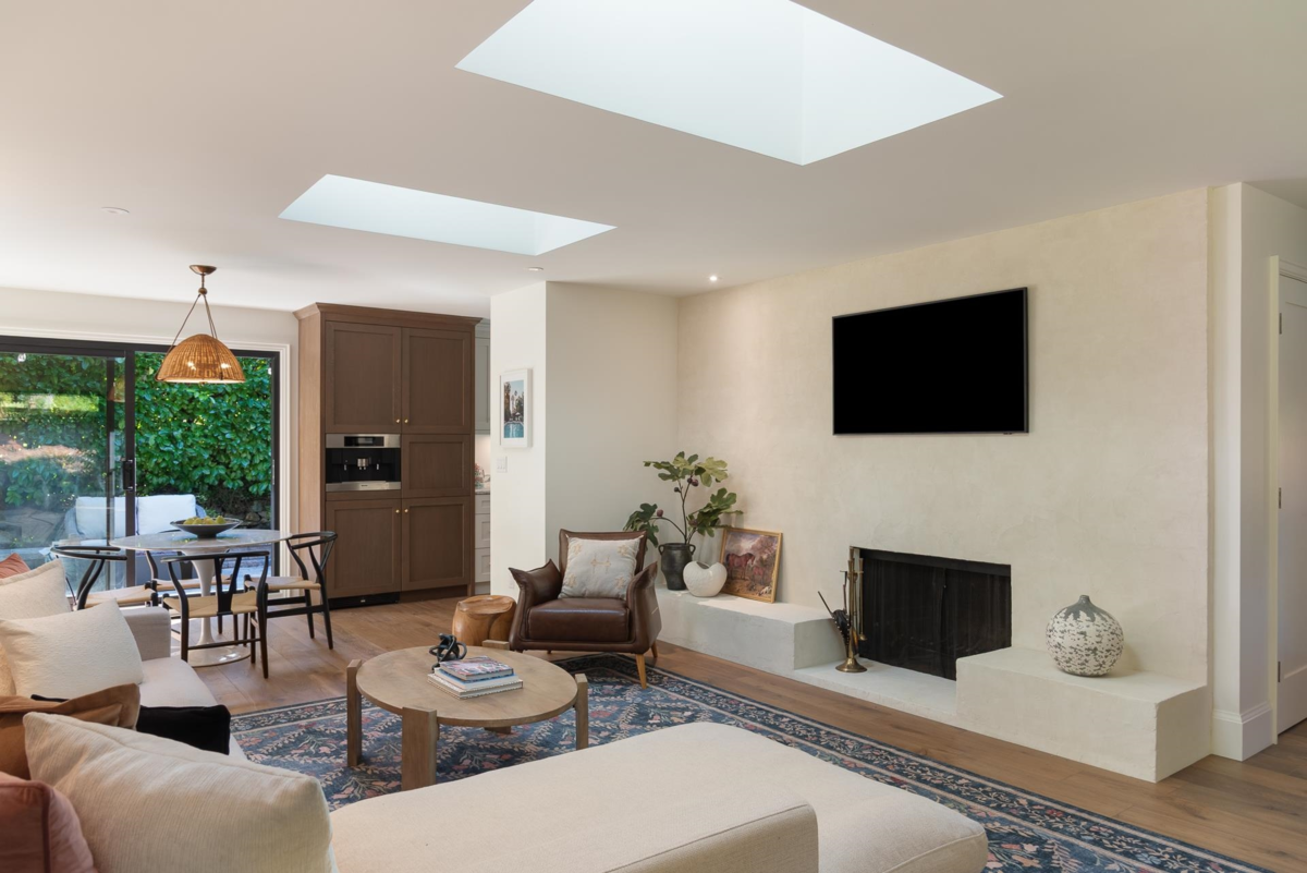 Kitchen Photo of 5075 Howe Sound Lane, West Vancouver, BC