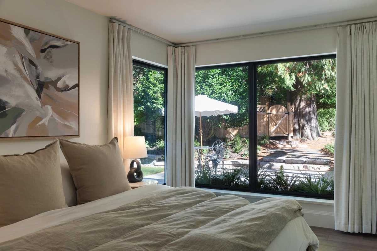 Outdoor Deck Photo of 5075 Howe Sound Lane, West Vancouver, BC