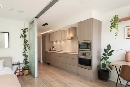 208 1788 Columbia Street, Vancouver, BC, Vancouver — Apartment/Condo for sale