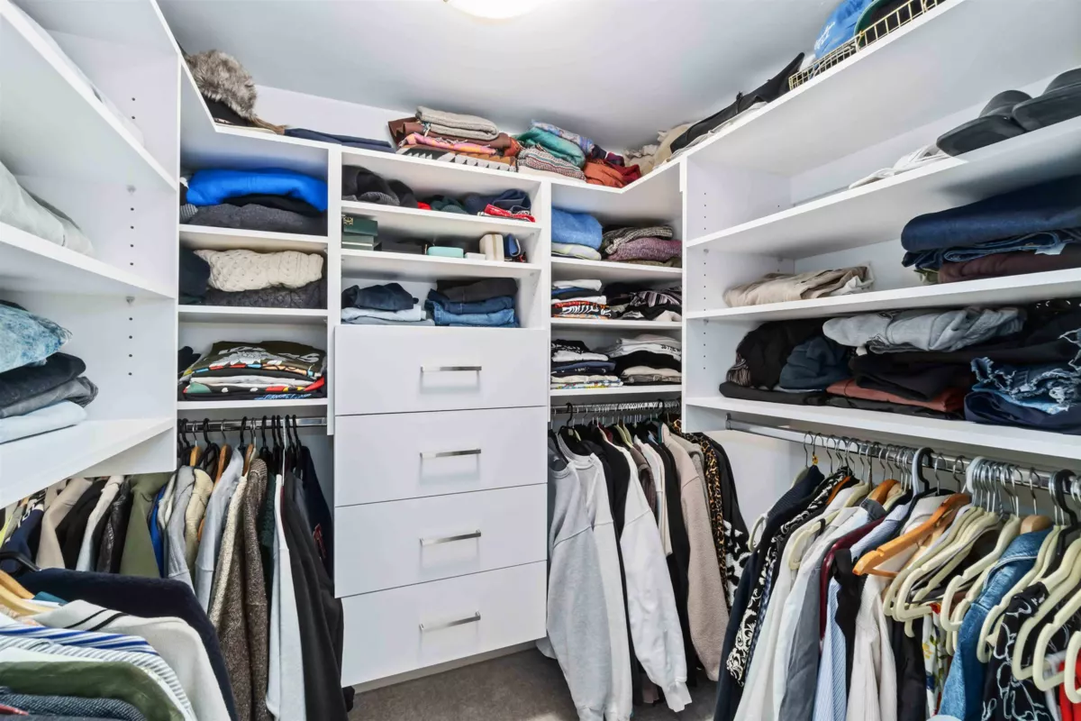 Bedroom 4 Photo of 201 39771 Government Road, Squamish, BC