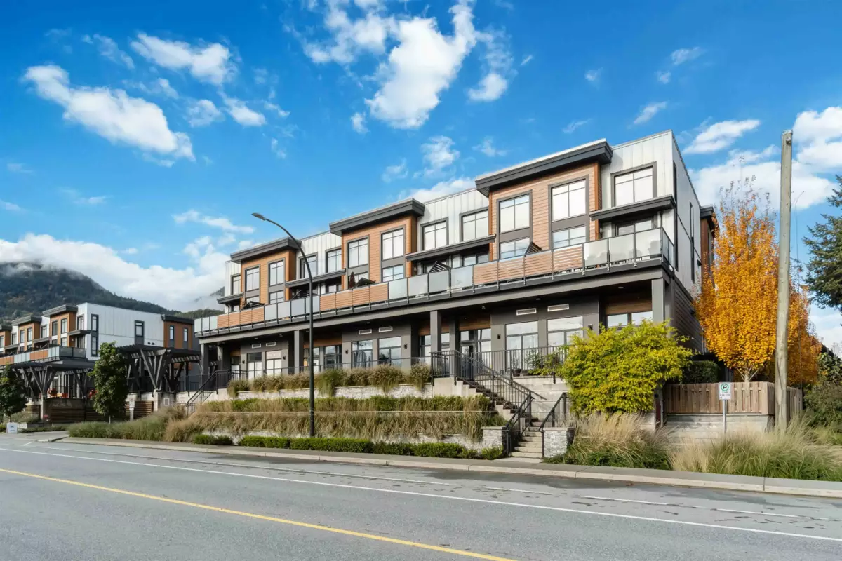 Garage Interior Photo of 201 39771 Government Road, Squamish, BC