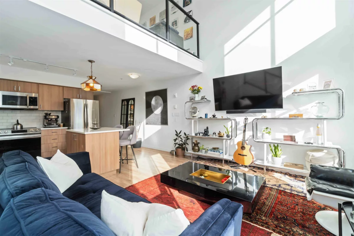 Kitchen Photo of 201 39771 Government Road, Squamish, BC