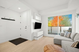 107 650 E 2nd Street, North Vancouver, BC