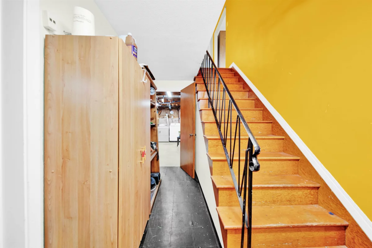 Hallway Photo of 320 Seaforth Crescent, Coquitlam, BC