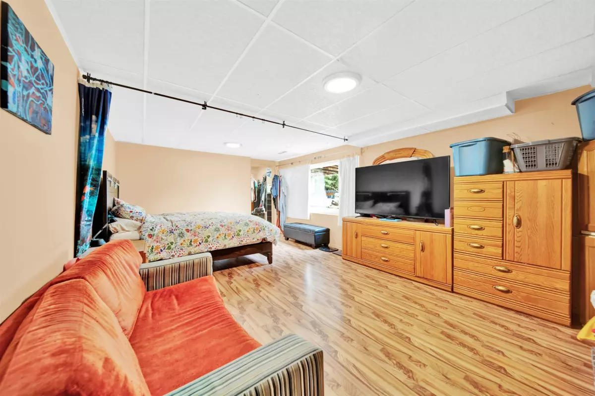 Loft / Bonus Room Photo of 320 Seaforth Crescent, Coquitlam, BC