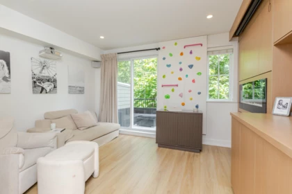 Walk-In Closet Photo of 11 15588 32nd Avenue, Surrey, BC