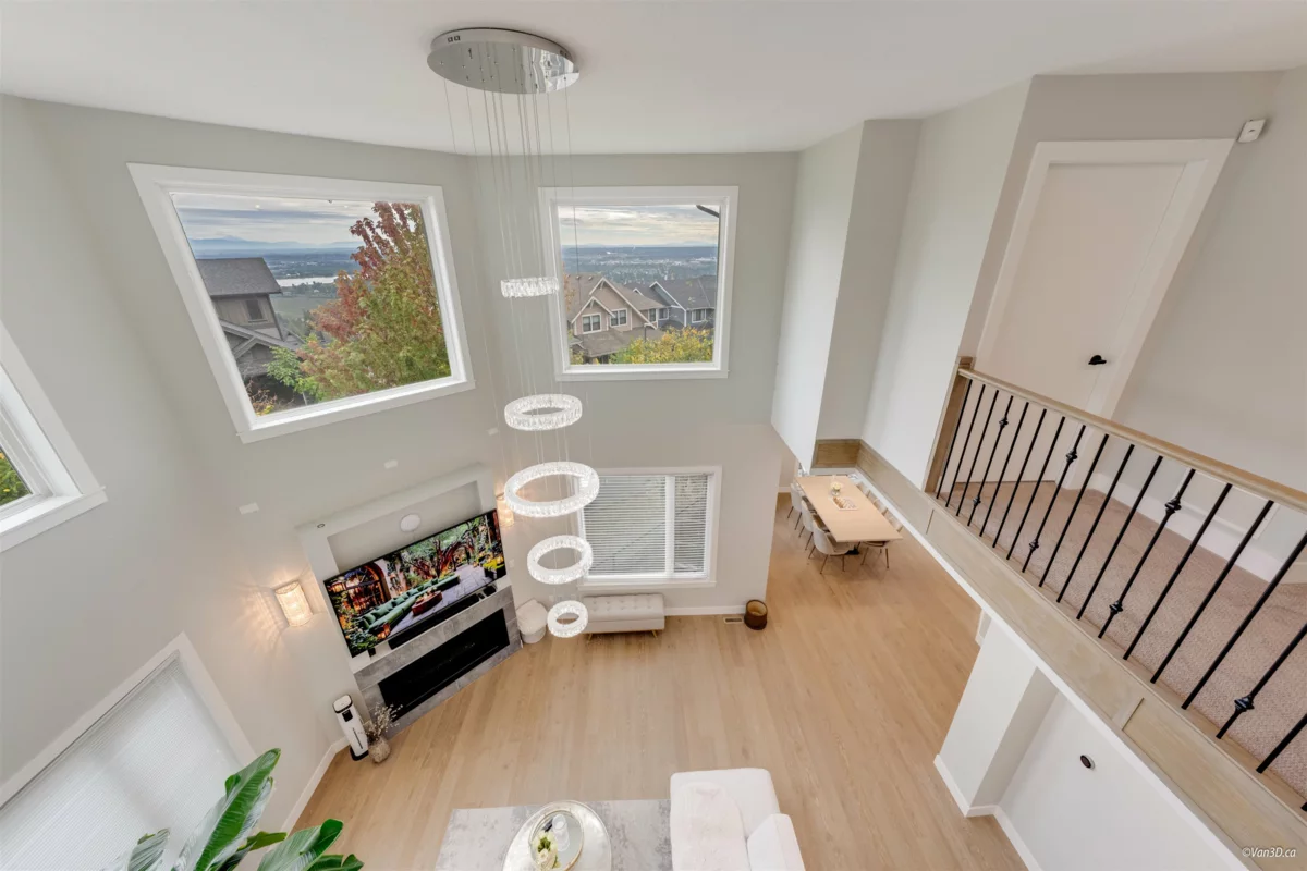 Garden / Landscaping Photo of 3556 Archworth Avenue, Coquitlam, BC