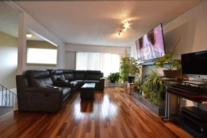 11717 209 Street, Maple Ridge, BC