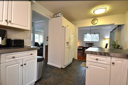 Primary Bathroom Photo of 11717 209 Street, Maple Ridge, BC