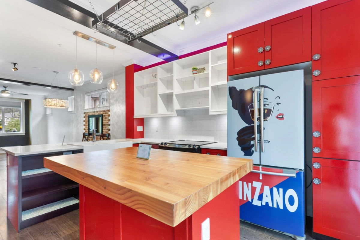 Primary Bathroom Photo of 13 10151 240 Street, Maple Ridge, BC