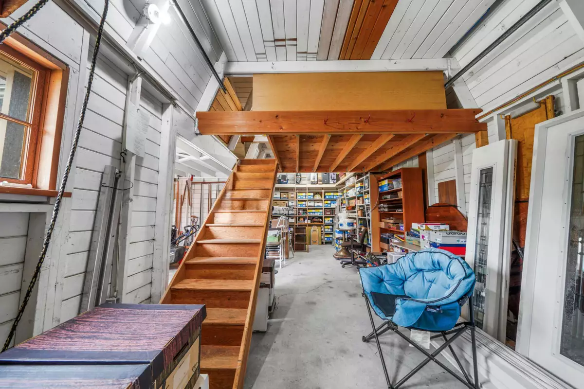 Garden / Landscaping Photo of 11260 Seacrest Road, Richmond, BC