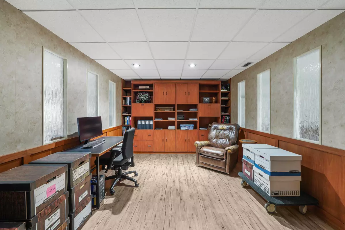 Hallway Photo of 11260 Seacrest Road, Richmond, BC