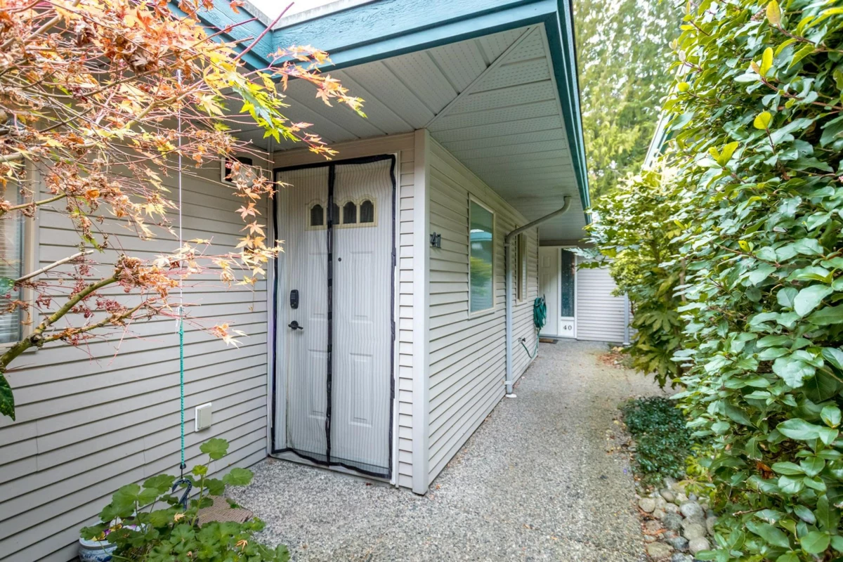 Hallway Photo of 41 555 Eaglecrest Drive, Gibsons, BC