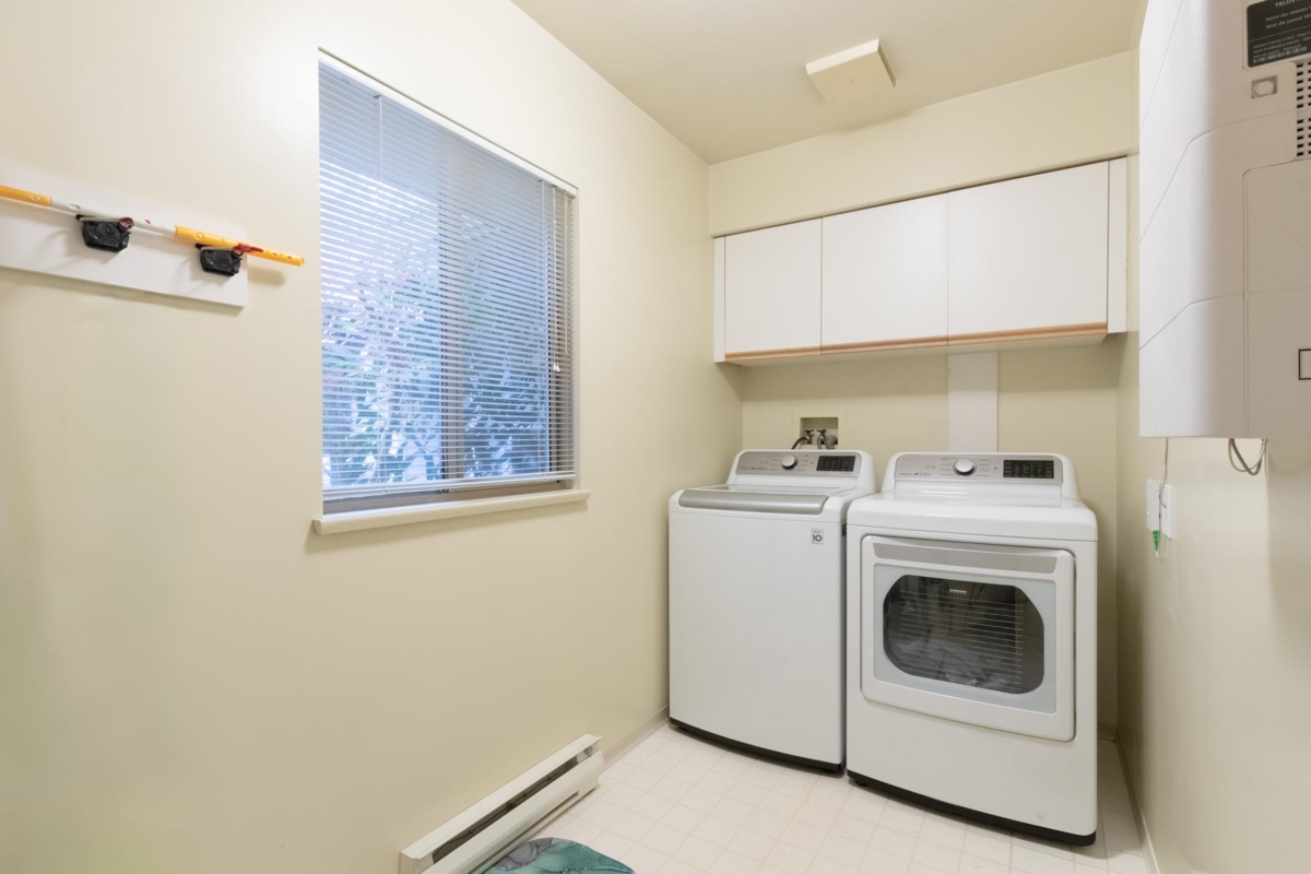 Laundry Room Photo of 41 555 Eaglecrest Drive, Gibsons, BC