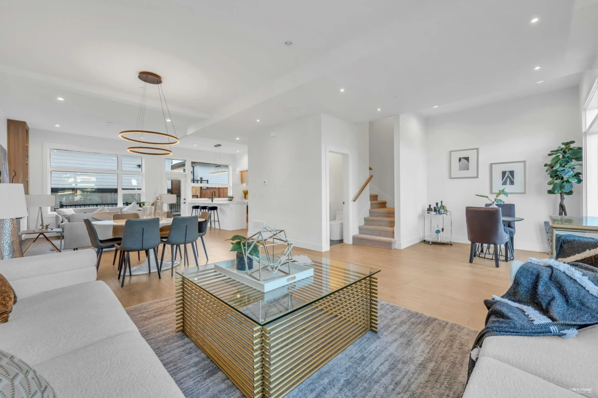 Dining Area Photo of 13622 232 Street, Maple Ridge, BC