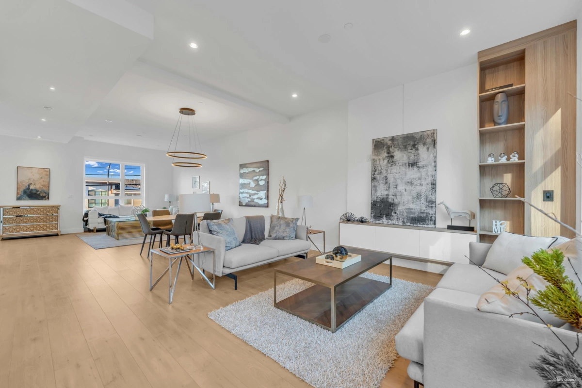 Living Room Photo of 13622 232 Street, Maple Ridge, BC