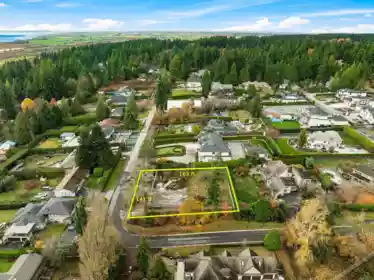 12793 54 Avenue, Surrey, BC, Grandview Surrey —  bed land for sale