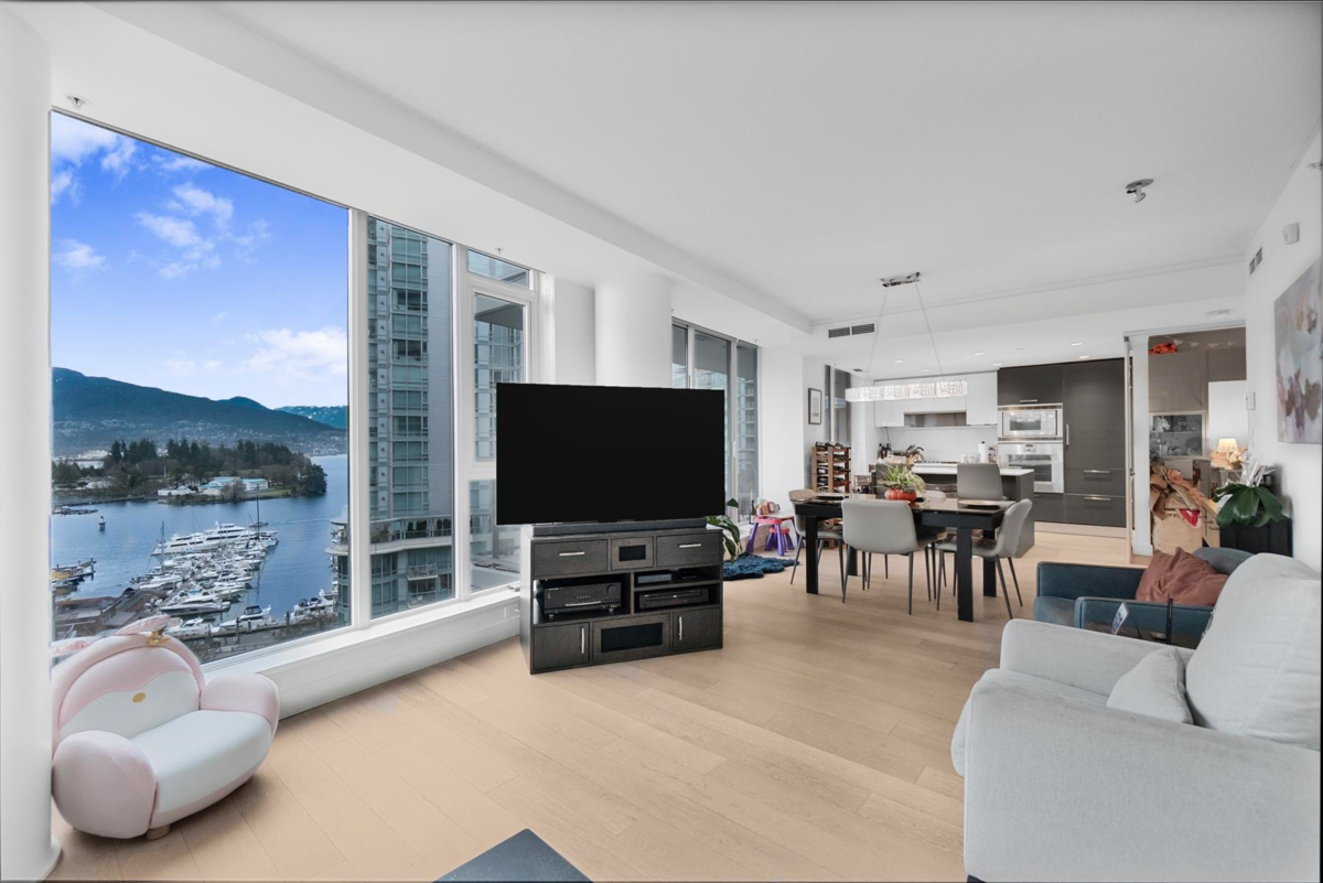 Dining Area Photo of 1201 1499 W Pender Street, Vancouver, BC