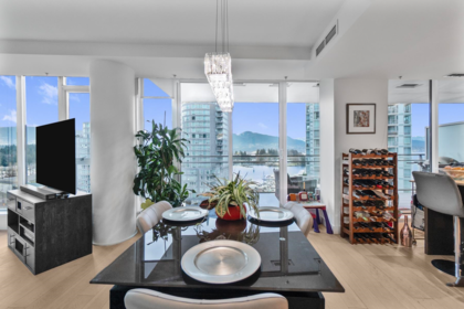 Breakfast Nook Photo of 1201 1499 W Pender Street, Vancouver, BC