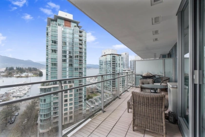 Office / Den Photo of 1201 1499 W Pender Street, Vancouver, BC