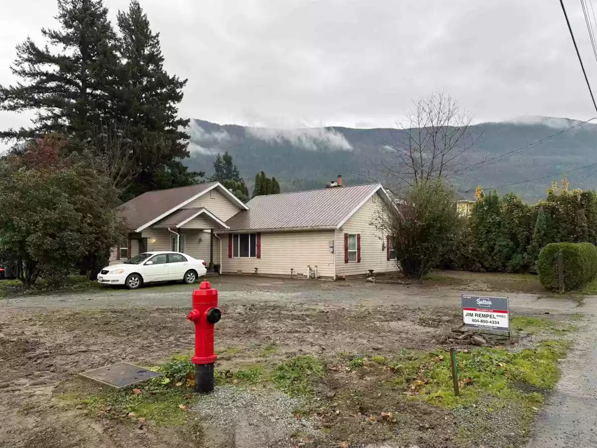 Exterior Front Photo of 4510 Community Street, Yarrow, BC