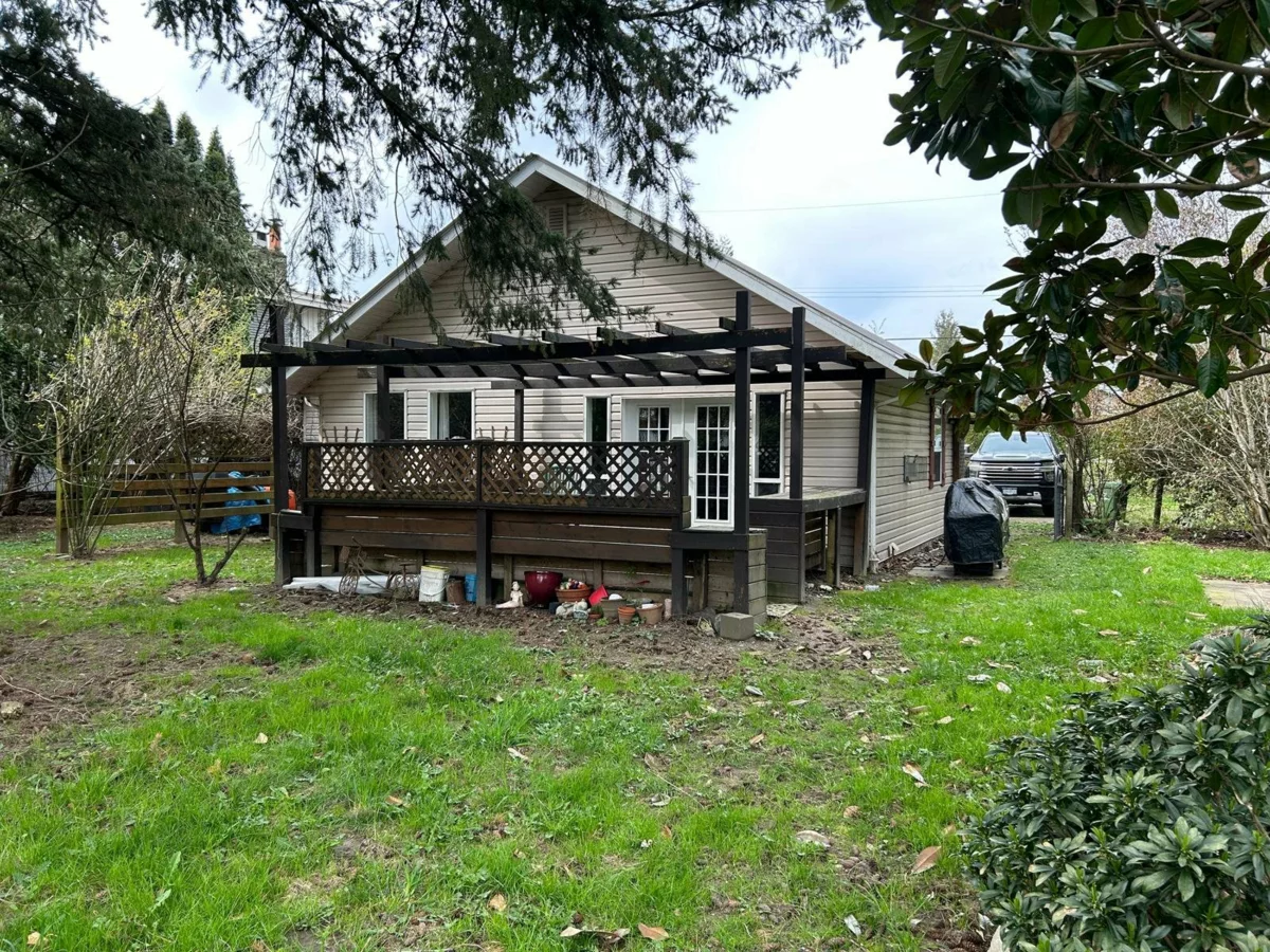 Kitchen Photo of 4510 Community Street, Yarrow, BC