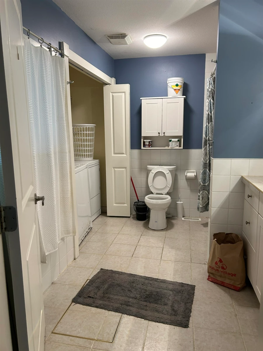 Walk-In Closet Photo of 4510 Community Street, Yarrow, BC