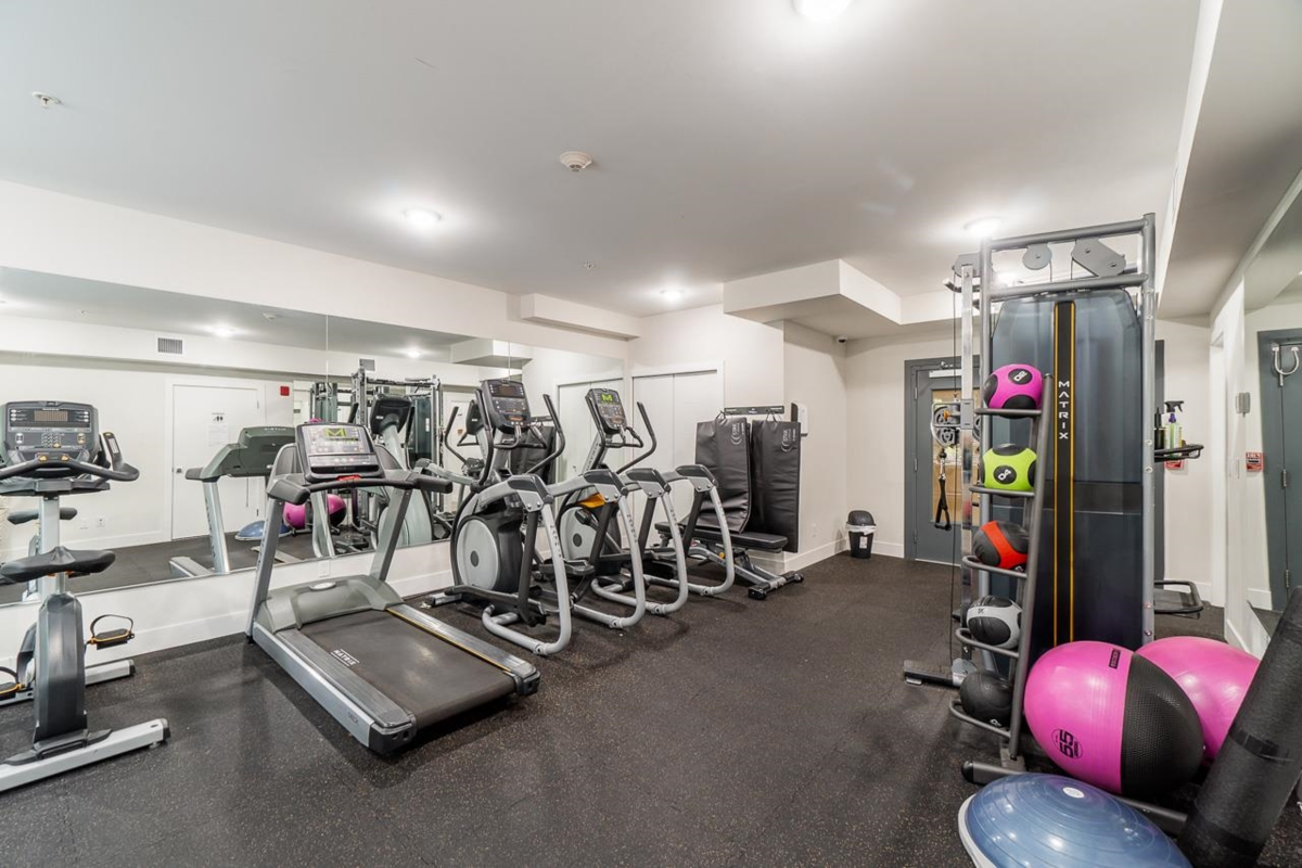 Garden / Landscaping Photo of 316 15351 101 Avenue, Surrey, BC